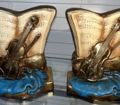 [Music Theme] Violin with Score Bookends  – By Marion Bronze c1940’s